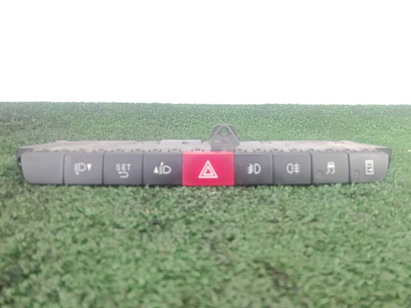 Recambio de warning para iveco daily vi furgoneta 33s12, 35s12, 35c12 referencia OEM IAM 5801655079 - 30280809 14.PINES 