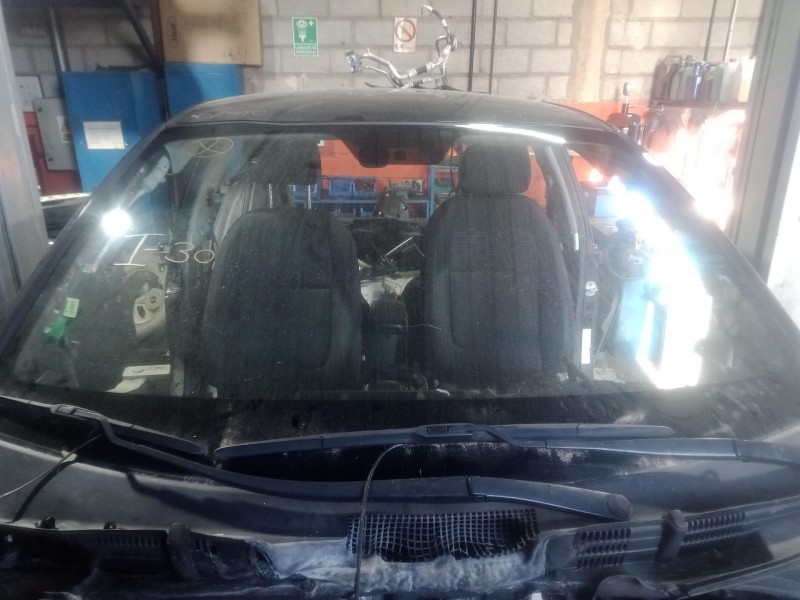 Recambio de parabrisas para kia rio iv (yb, sc, fb) 1.4 crdi 77 referencia OEM IAM   