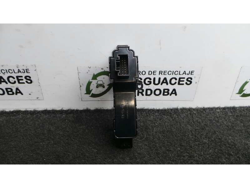 Recambio de interruptor para kia carens ( ) 1.7 crdi cat referencia OEM IAM 93300A4220CA-299120163-299120164 SISTEMA.APARCAMIENT