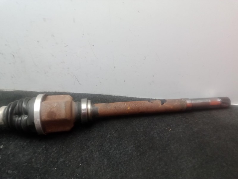 Recambio de transmision delantera derecha para citroën c4 ii (nc_) 1.4 vti 95 referencia OEM IAM 9661107280  