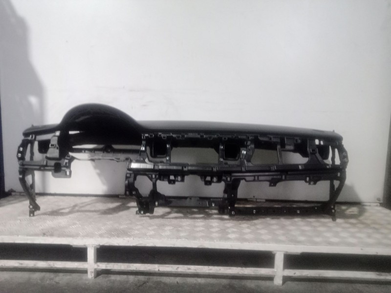 Recambio de salpicadero para kia rio iv (yb, sc, fb) 1.4 crdi 77 referencia OEM IAM 84711H8000  