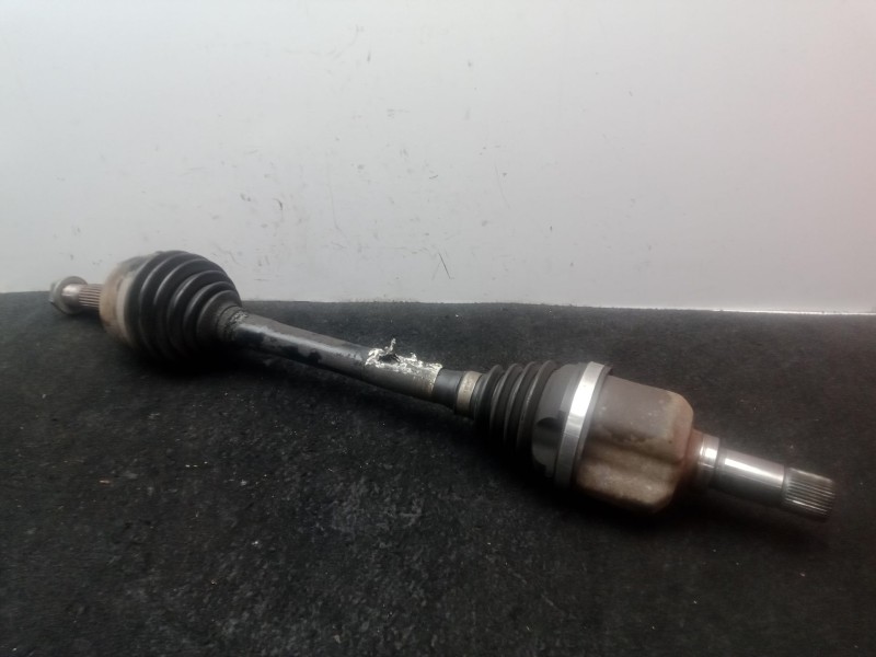 Recambio de transmision delantera izquierda para peugeot 508 sw i (8e_) 2.0 bluehdi 150 referencia OEM IAM .  