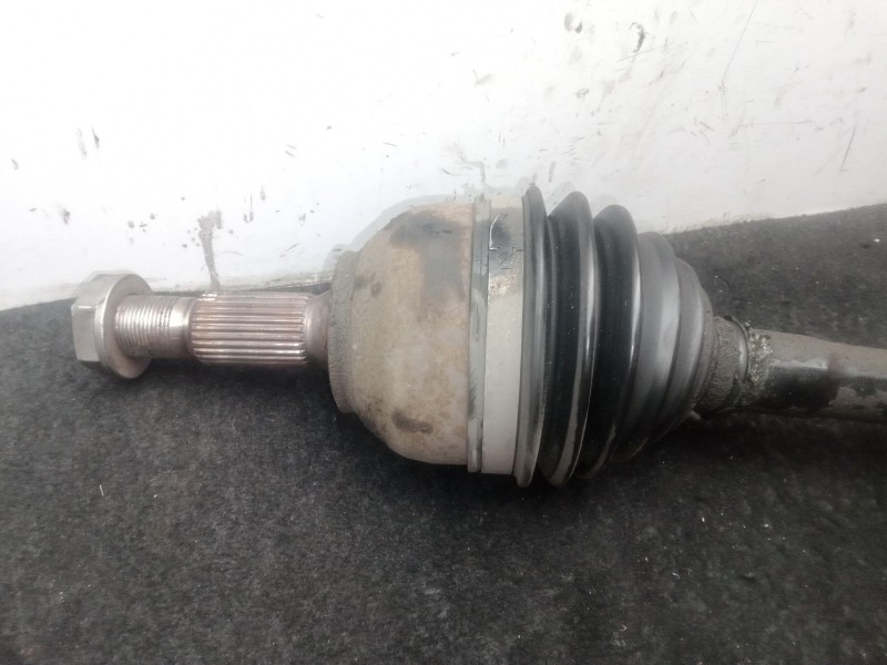 Recambio de transmision delantera izquierda para peugeot 508 sw i (8e_) 2.0 bluehdi 150 referencia OEM IAM .  