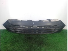 Recambio de rejilla paragolpes delantero para iveco daily vi furgoneta 33s12, 35s12, 35c12 referencia OEM IAM   PLASTICO.NEGRO