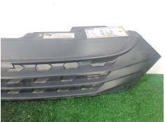 Recambio de rejilla paragolpes delantero para iveco daily vi furgoneta 33s12, 35s12, 35c12 referencia OEM IAM   PLASTICO.NEGRO 2