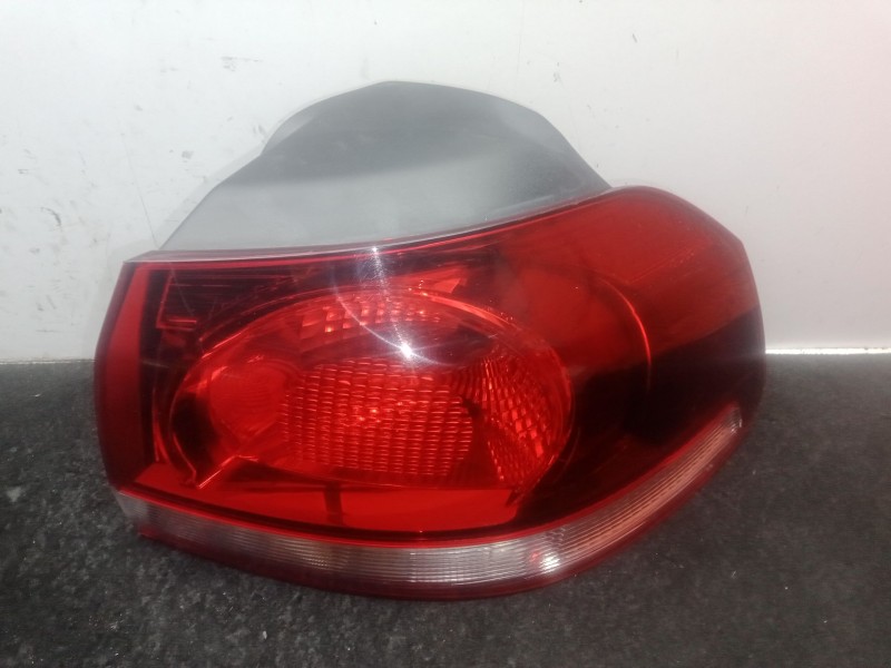 Recambio de piloto trasero derecho para volkswagen golf vi (5k1) 1.6 tdi referencia OEM IAM .  