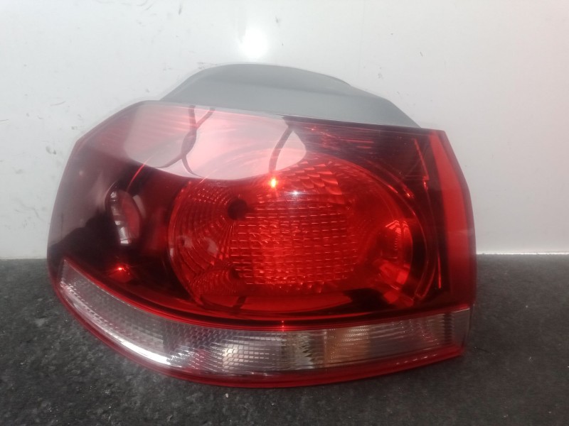 Recambio de piloto trasero izquierdo para volkswagen golf vi (5k1) 1.6 tdi referencia OEM IAM .  