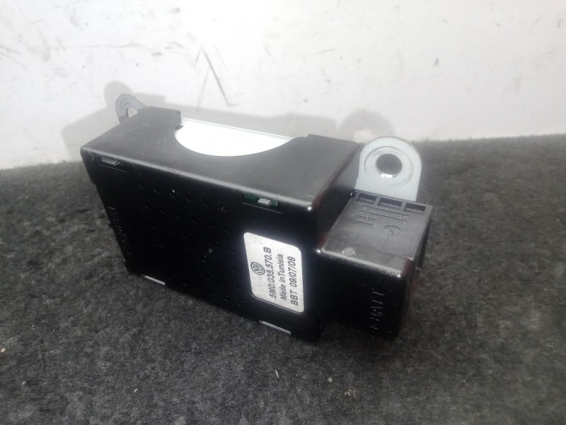 Recambio de antena para volkswagen golf vi (5k1) 1.6 tdi referencia OEM IAM 5M0035570B  