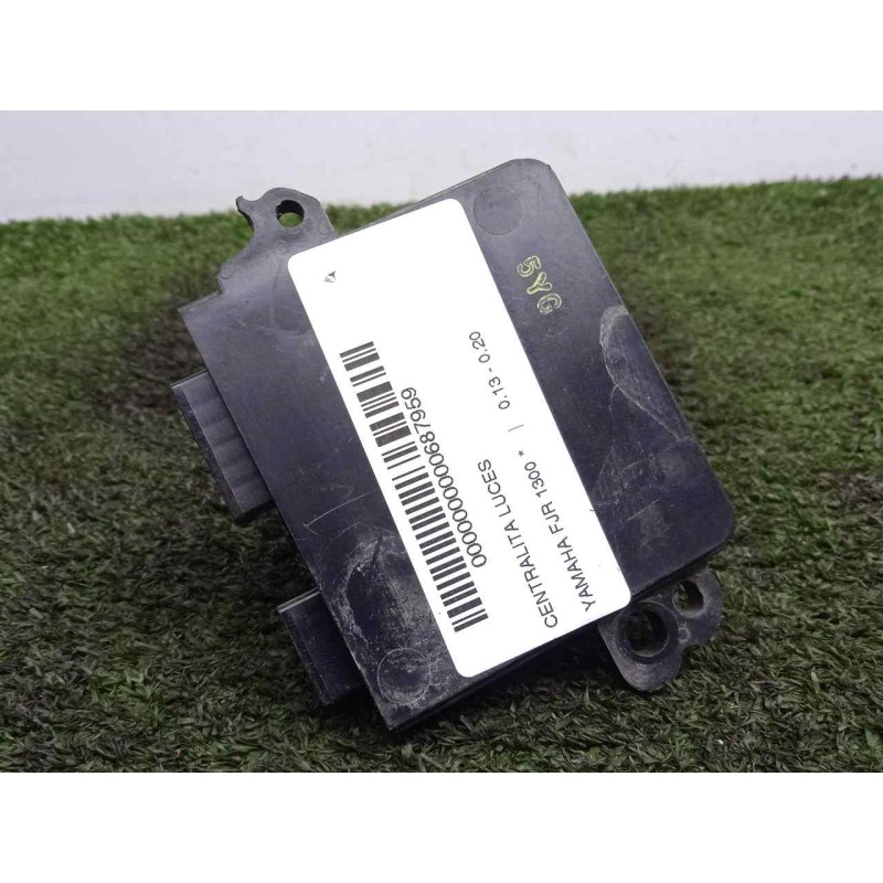 Recambio de centralita luces para yamaha fjr 1300 referencia OEM IAM 2PP8549000-3550071027-0091231  