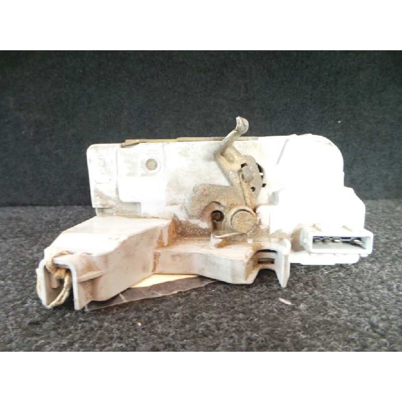 Recambio de cerradura puerta trasera derecha para peugeot 307 (s1) 1.4 16v cat (kfu / et3j4) referencia OEM IAM 9138C0  