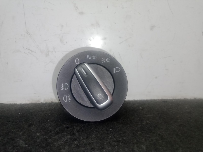 Recambio de interruptor luces para volkswagen golf vi (5k1) 1.6 tdi referencia OEM IAM 3C8941431A  