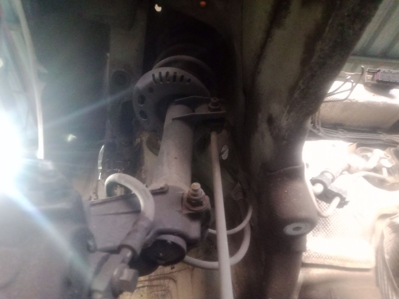 Recambio de amortiguador trasero izquierdo para volkswagen golf vi (5k1) 1.6 tdi referencia OEM IAM   