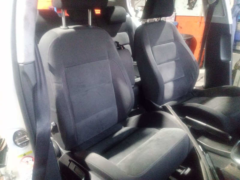 Recambio de asiento delantero derecho para volkswagen golf vi (5k1) 1.6 tdi referencia OEM IAM   