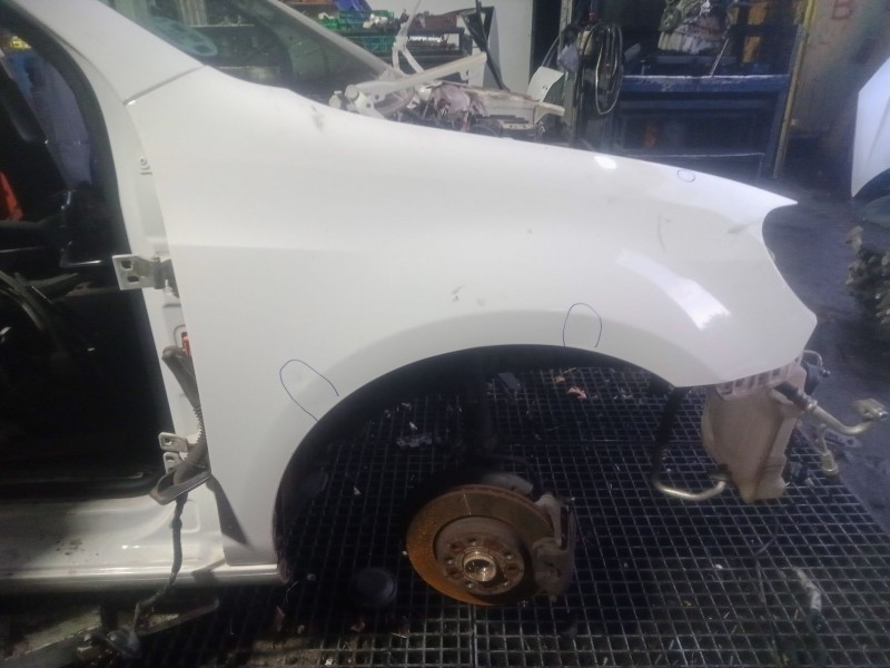 Recambio de aleta delantera derecha para volkswagen golf vi (5k1) 1.6 tdi referencia OEM IAM   