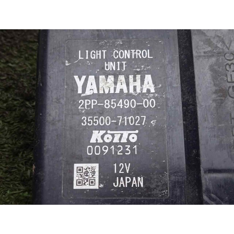 Recambio de centralita luces para yamaha fjr 1300 referencia OEM IAM 2PP8549000-3550071027-0091231  