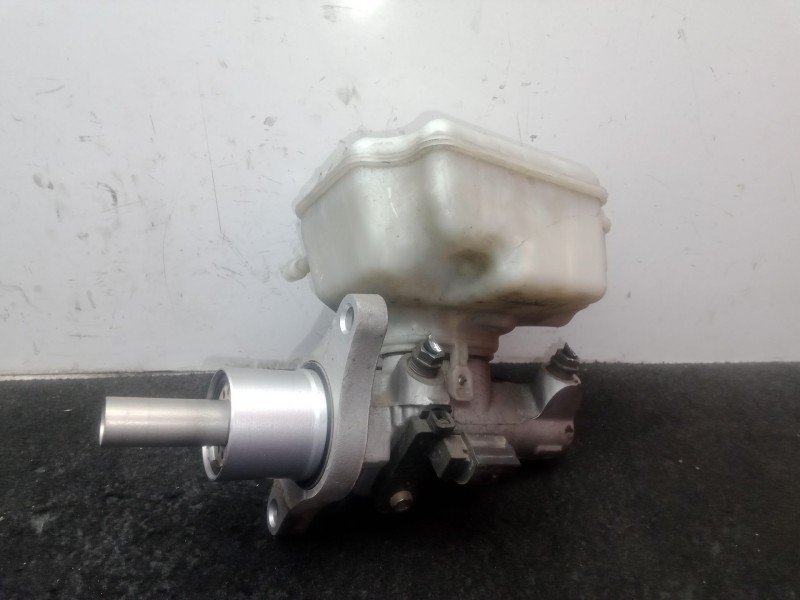 Recambio de bomba freno para volkswagen golf vi (5k1) 1.6 tdi referencia OEM IAM 03350886351  