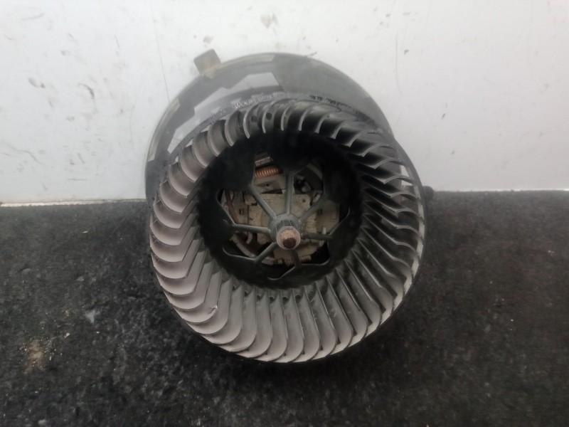 Recambio de motor calefaccion para volkswagen golf vi (5k1) 1.6 tdi referencia OEM IAM 3C1820015N - CZ0160600866  