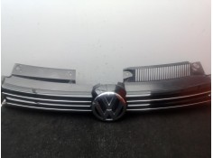 Recambio de rejilla delantera para volkswagen golf vi (5k1) 1.6 tdi referencia OEM IAM 5K0853653 - 5K0853651   2