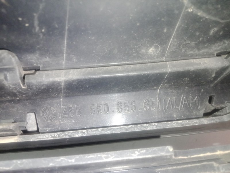 Recambio de rejilla delantera para volkswagen golf vi (5k1) 1.6 tdi referencia OEM IAM 5K0853653 - 5K0853651  