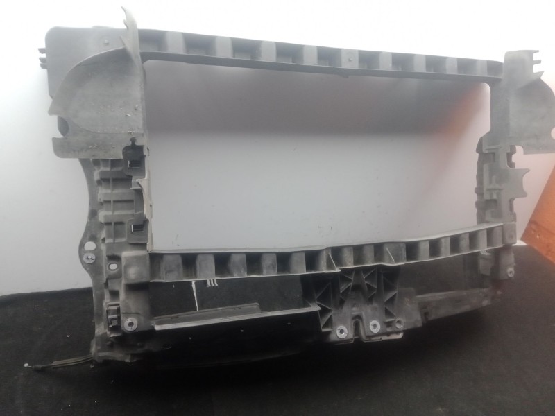 Recambio de panel frontal para volkswagen golf vi (5k1) 1.6 tdi referencia OEM IAM 5K0805594  