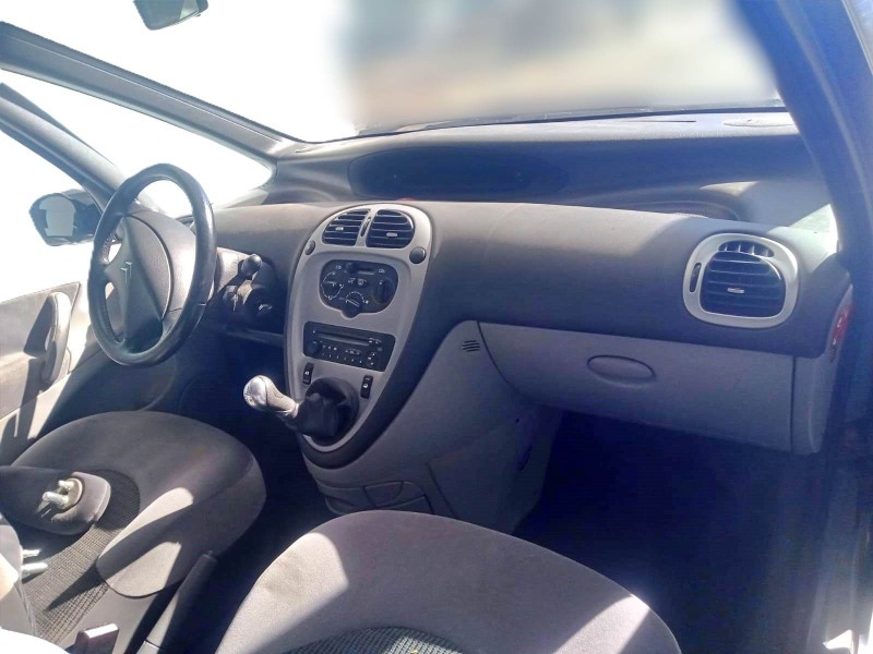citroën xsara picasso (n68) del año 2009