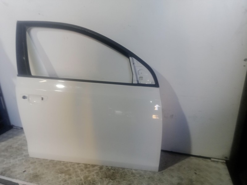Recambio de puerta delantera derecha para volkswagen golf vi (5k1) 1.6 tdi referencia OEM IAM  BLANCO 