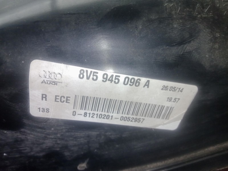 Recambio de piloto trasero derecho para audi a3 limousine (8vs, 8vm) 1.4 tsi referencia OEM IAM 8V5945096A  