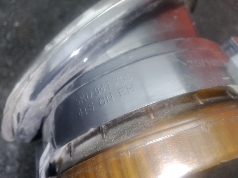 Recambio de faro antiniebla derecho para volkswagen golf vi (5k1) 1.6 tdi referencia OEM IAM 5KD941700  