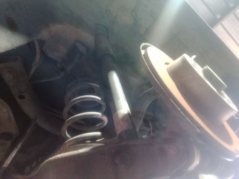 Recambio de amortiguador trasero derecho para audi a3 limousine (8vs, 8vm) 1.4 tsi referencia OEM IAM   