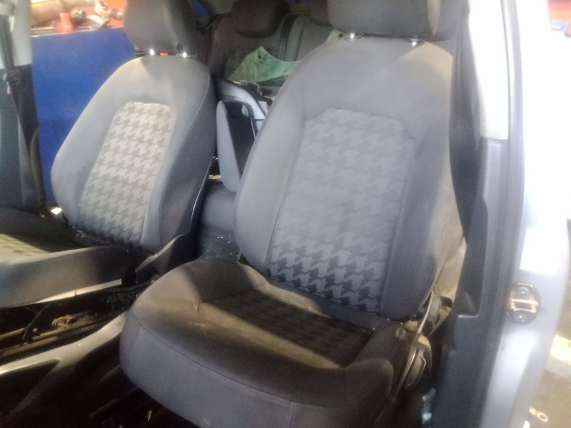 Recambio de asiento delantero izquierdo para audi a3 limousine (8vs, 8vm) 1.4 tsi referencia OEM IAM   
