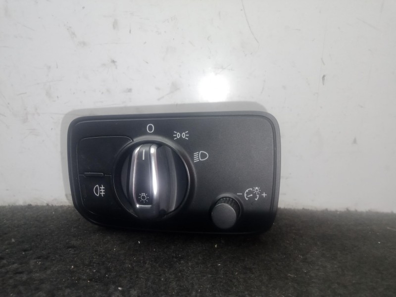 Recambio de interruptor luces para audi a3 limousine (8vs, 8vm) 1.4 tsi referencia OEM IAM 8V0941531H TRW 