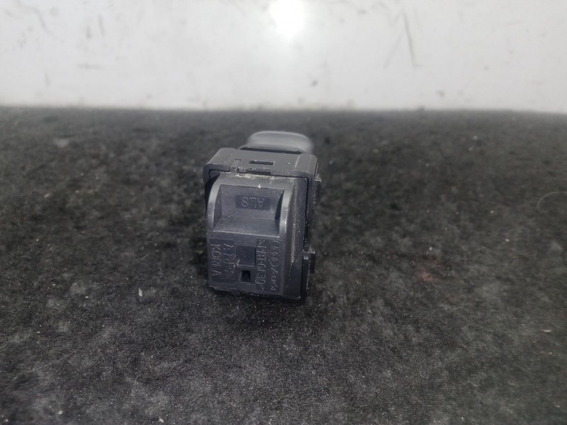 Recambio de mando elevalunas delantero derecho para audi a3 limousine (8vs, 8vm) 1.4 tsi referencia OEM IAM 8V0959855  