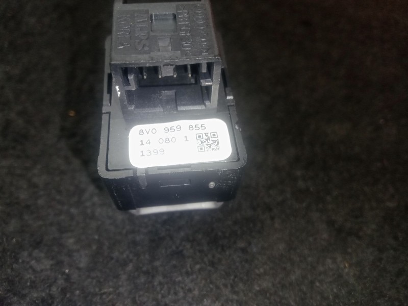 Recambio de mando elevalunas delantero derecho para audi a3 limousine (8vs, 8vm) 1.4 tsi referencia OEM IAM 8V0959855  