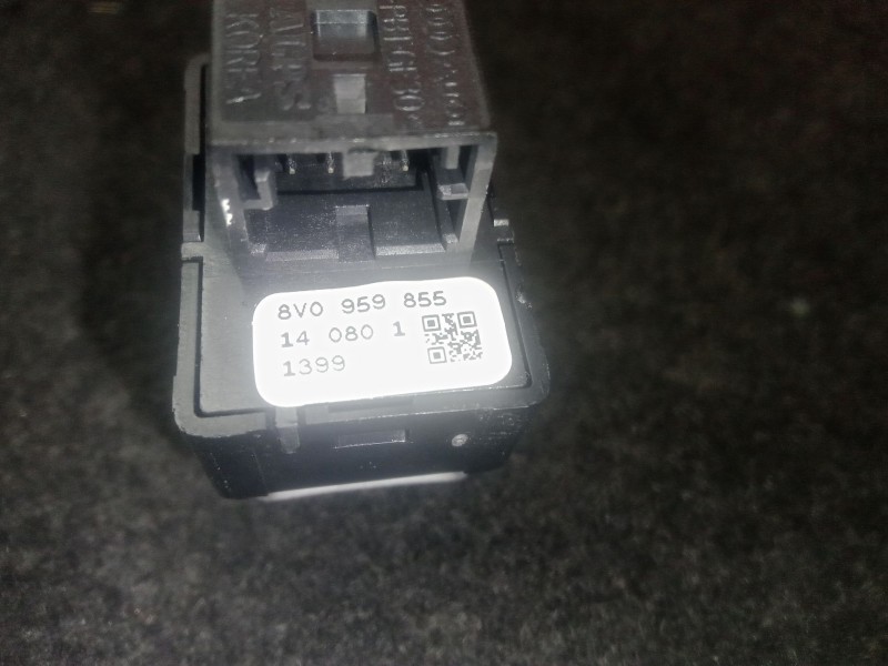 Recambio de mando elevalunas trasero derecho para audi a3 limousine (8vs, 8vm) 1.4 tsi referencia OEM IAM 8V0959855  