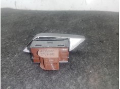 Recambio de mando cierre centralizado para audi a3 limousine (8vs, 8vm) 1.4 tsi referencia OEM IAM 8V1962107   2