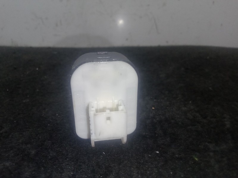 Recambio de mando retrovisor para audi a3 limousine (8vs, 8vm) 1.4 tsi referencia OEM IAM 8V0959565A  