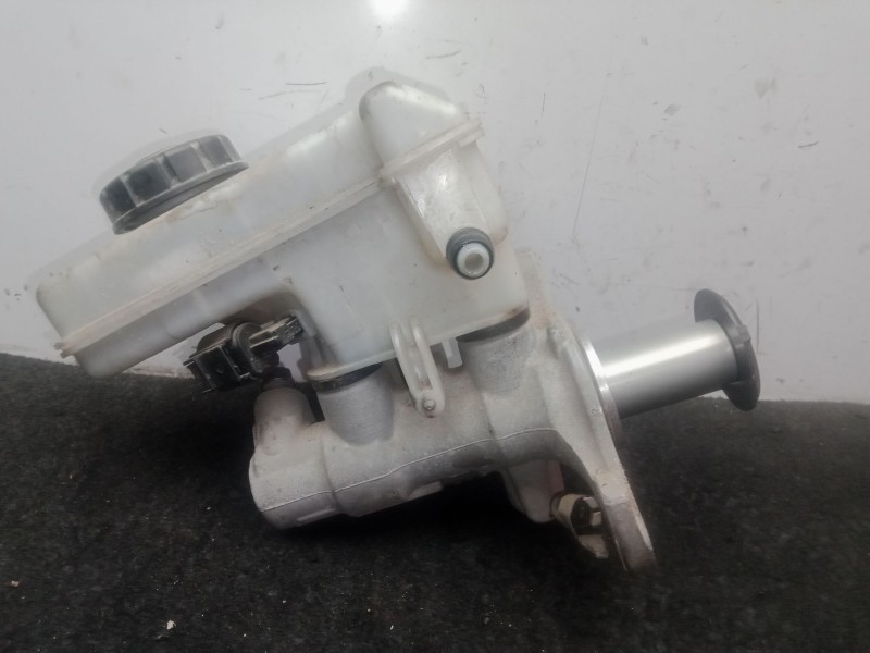 Recambio de bomba freno para audi a3 limousine (8vs, 8vm) 1.4 tsi referencia OEM IAM 5Q1611301 - 32668423 TRW 