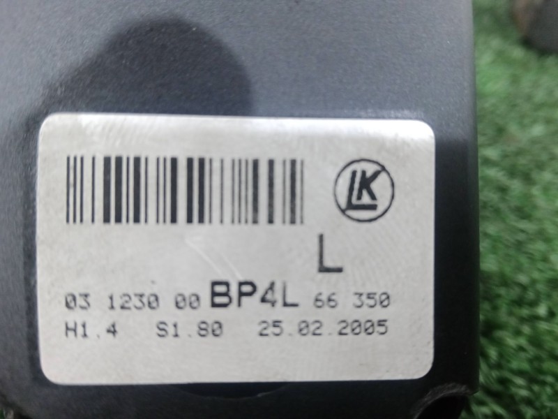 Recambio de mando elevalunas delantero izquierdo para mazda 3 (bk) 1.6 di turbo referencia OEM IAM   