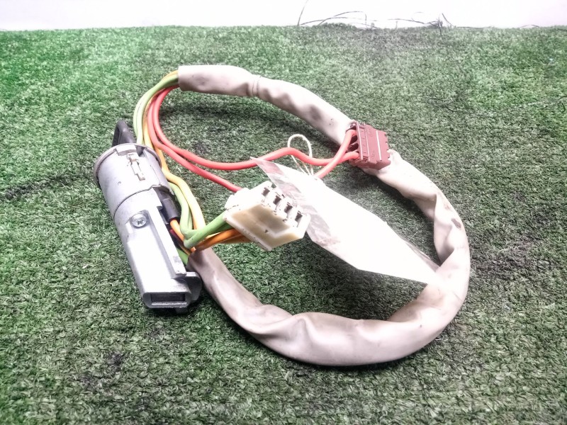 Recambio de conmutador de arranque para peugeot 205 ii (20a/c) 1.4 referencia OEM IAM SIN REFERENCIA 2.ENCHUFES 