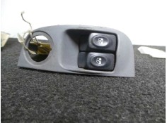 Recambio de mando elevalunas delantero izquierdo para renault megane i fase 2 berlina (ba0) 1.9 dci diesel cat referencia OEM IA
