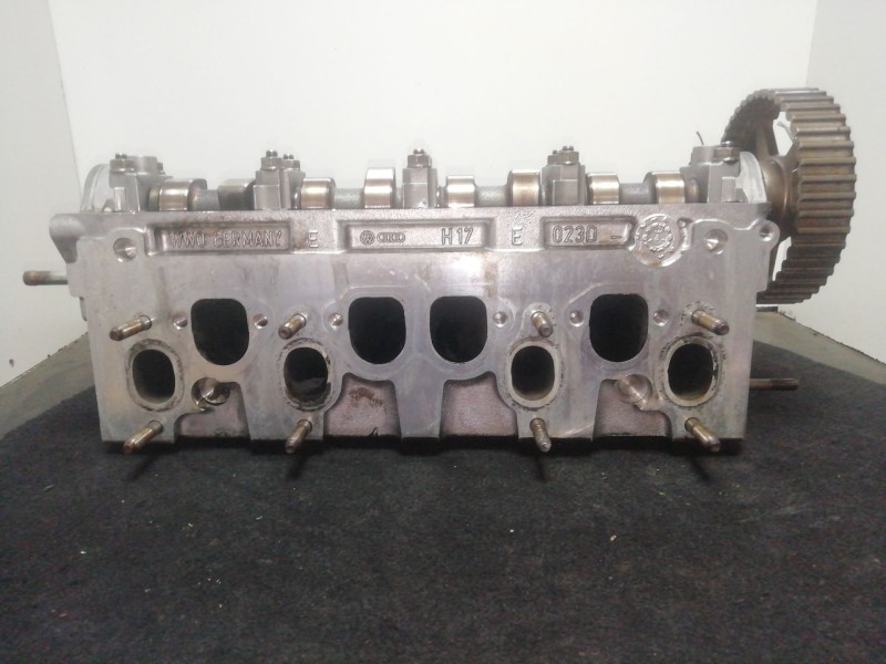 Recambio de culata para seat cordoba berlina (6k2) 1.9 tdi referencia OEM IAM 038103373E  
