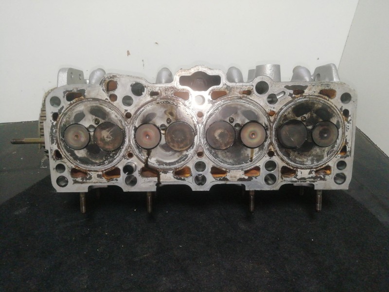 Recambio de culata para seat cordoba berlina (6k2) 1.9 tdi referencia OEM IAM 038103373E  