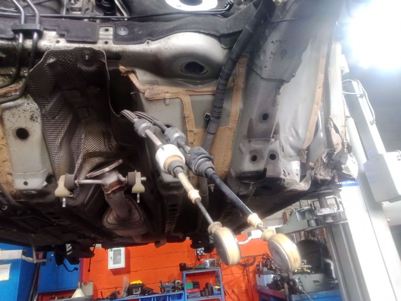 Recambio de varillaje cambio para opel astra k (b16) 1.4 turbo (68) referencia OEM IAM   