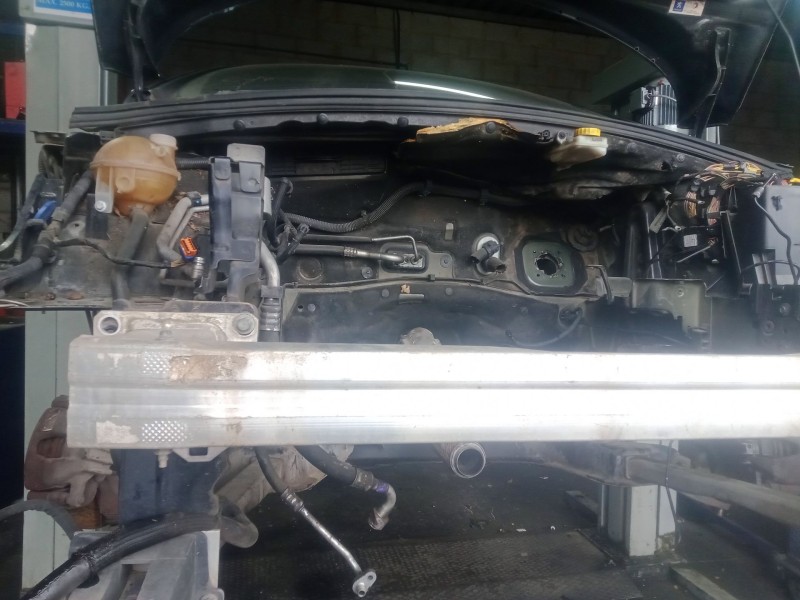 Recambio de refuerzo paragolpes delantero para peugeot 308 i (4a_, 4c_) 1.6 16v referencia OEM IAM   