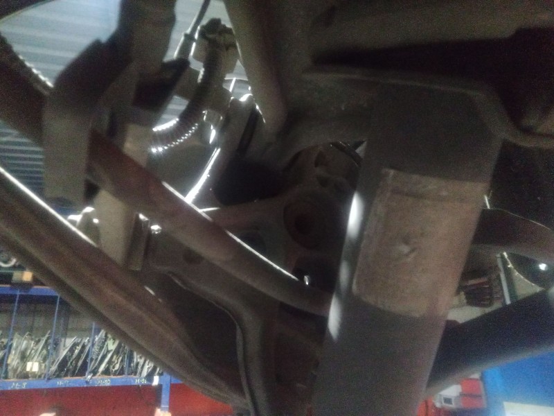 Recambio de mangueta trasera derecha para peugeot 508 sw i (8e_) 2.0 bluehdi 150 referencia OEM IAM   