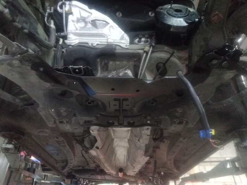 Recambio de puente delantero para peugeot 508 sw i (8e_) 2.0 bluehdi 150 referencia OEM IAM   