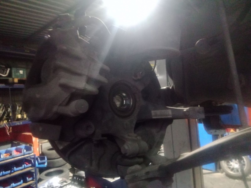 Recambio de mangueta delantera derecha para peugeot 508 sw i (8e_) 2.0 bluehdi 150 referencia OEM IAM   