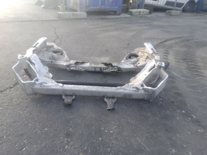 Recambio de puente delantero para bmw 1 (e81) 118 d referencia OEM IAM   