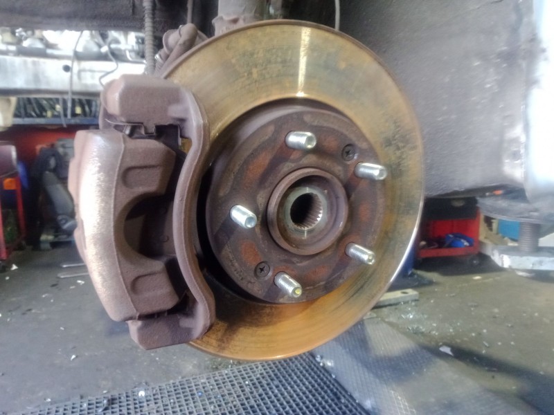 Recambio de mangueta delantera izquierda para hyundai i30 (gd) 1.4 crdi referencia OEM IAM   