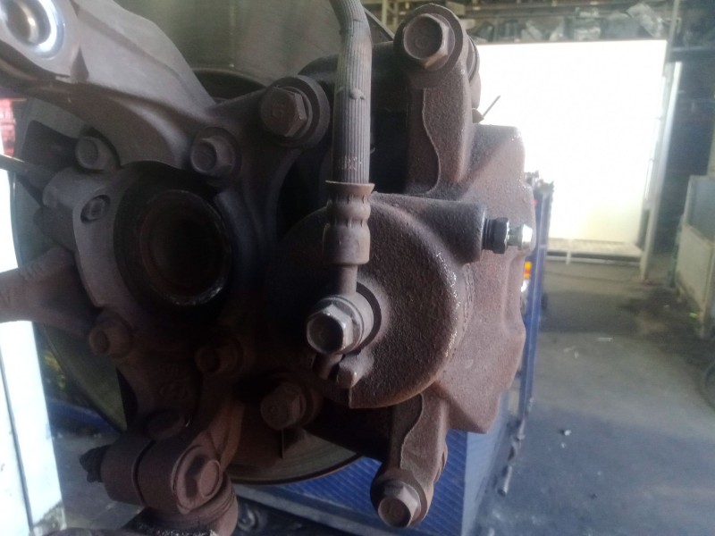 Recambio de pinza freno delantera izquierda para hyundai i30 (gd) 1.4 crdi referencia OEM IAM   